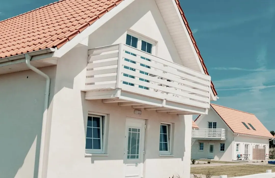 Domek Biały Lotos Premium - Cisza i natura blisko plaży i centrum-1